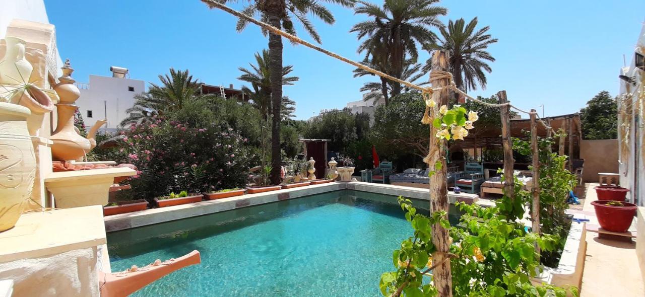 ミドゥン Djerbahouchヴィラ エクステリア 写真