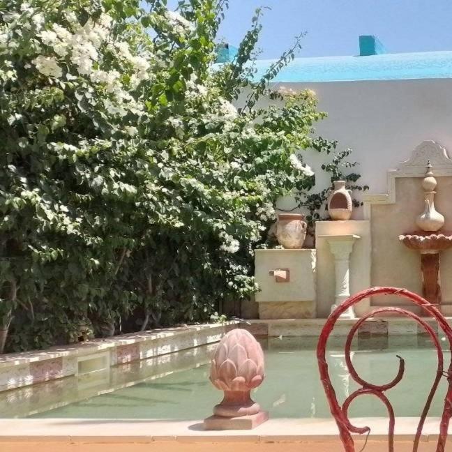 ミドゥン Djerbahouchヴィラ エクステリア 写真